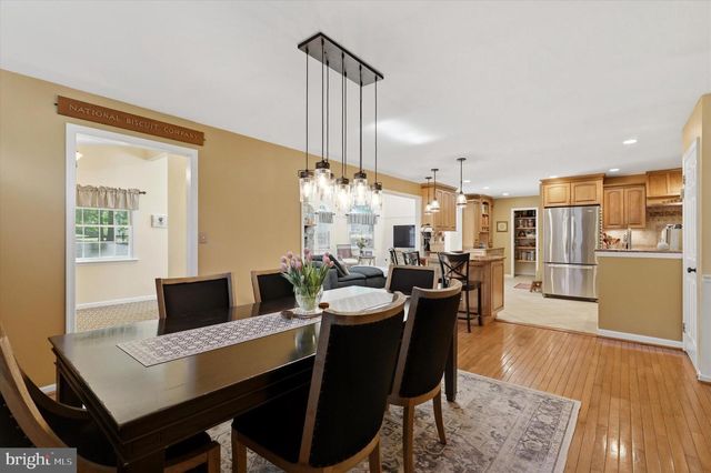 123 RUNNYMEDE DR, Lansdale, PA 19446