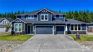 5499 Skyfall Place NW, Bremerton, WA 98312