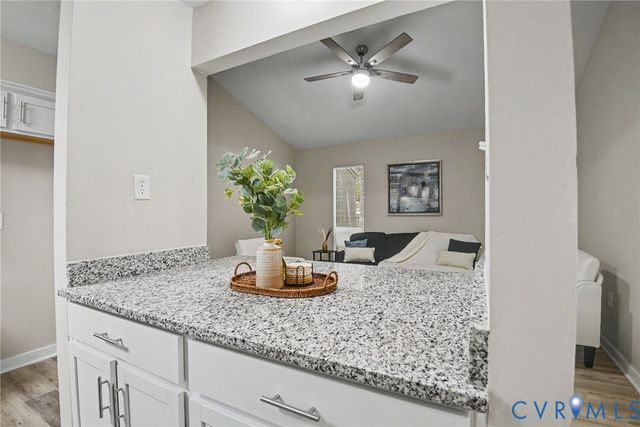 9213 Groundhog Dr, Richmond, VA 23235