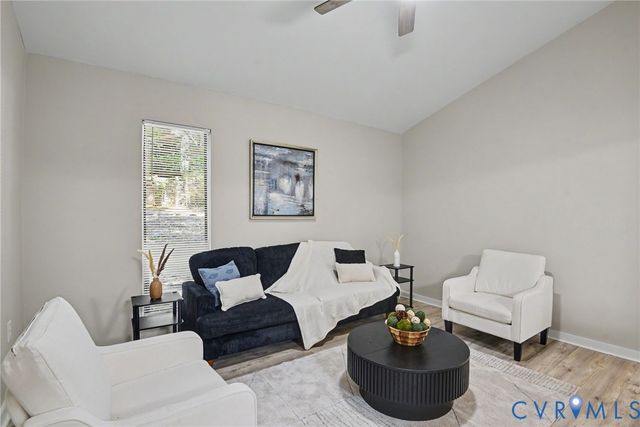 9213 Groundhog Dr, Richmond, VA 23235