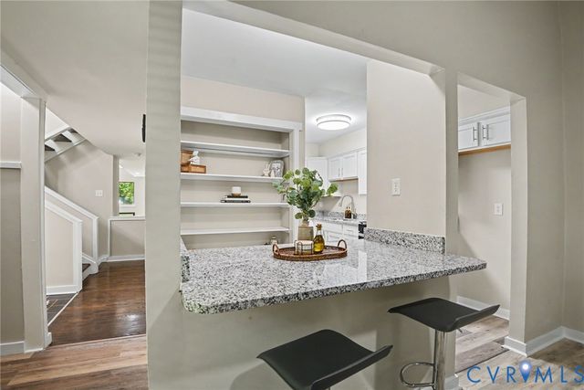 9213 Groundhog Dr, Richmond, VA 23235