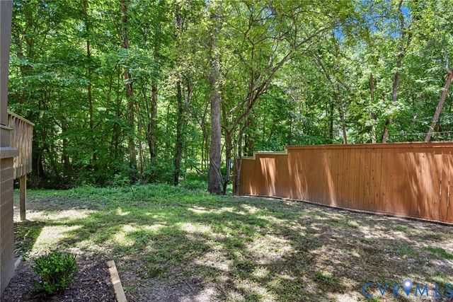 9213 Groundhog Dr, Richmond, VA 23235