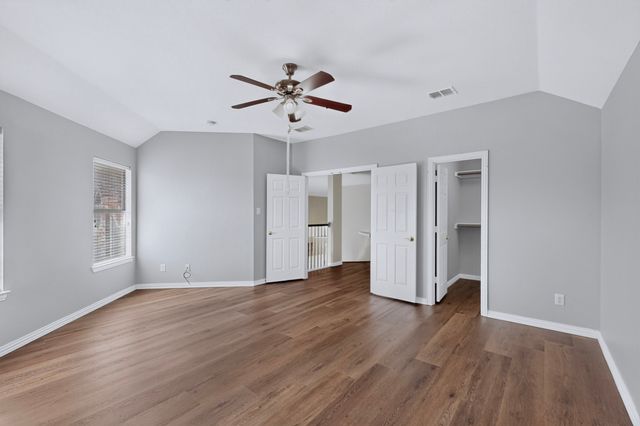 1812 Meadow Ridge Drive, Flower Mound, TX 75028