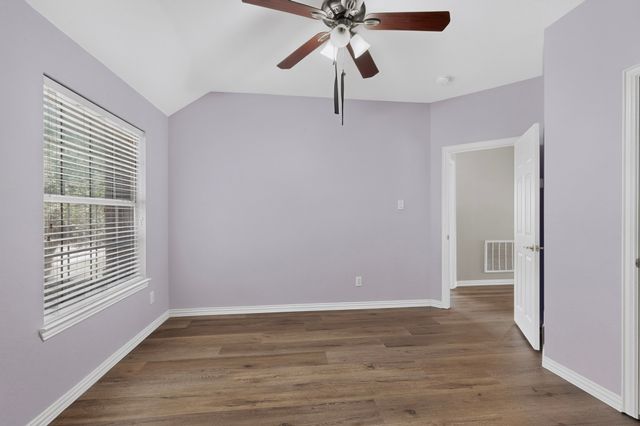 1812 Meadow Ridge Drive, Flower Mound, TX 75028