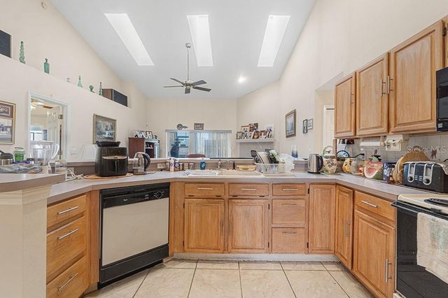 127 ILIAD COURT, Ocoee, FL 34761