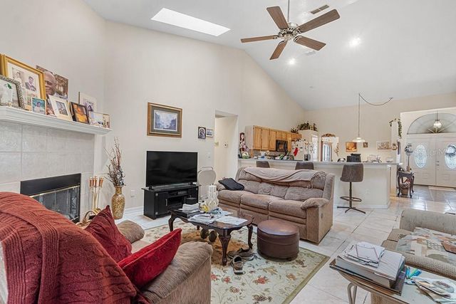 127 ILIAD COURT, Ocoee, FL 34761