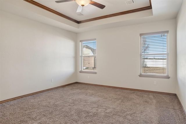 20977 Fall Creek Drive, Harrah, OK 73045