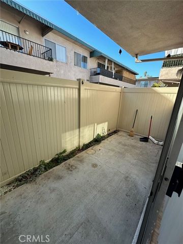 4533 Colbath Avenue 2, Sherman Oaks, CA 91423