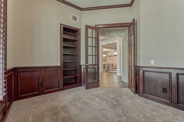 7 Gentry Oak Court, Spring, TX 77381