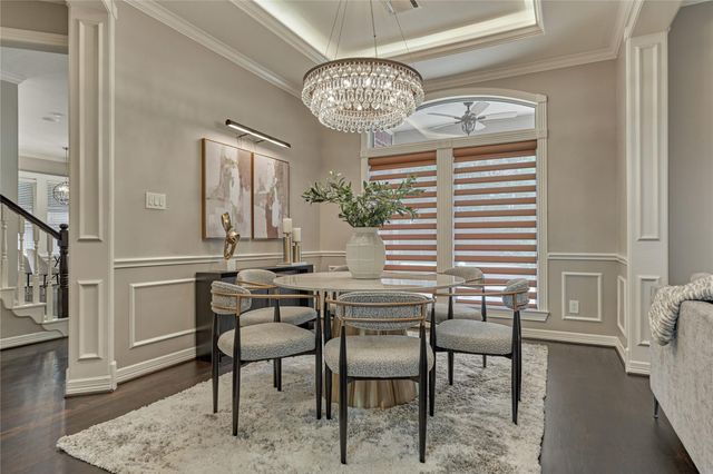 7 Gentry Oak Court, Spring, TX 77381