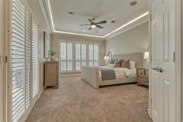 7 Gentry Oak Court, Spring, TX 77381