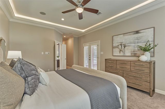 7 Gentry Oak Court, Spring, TX 77381
