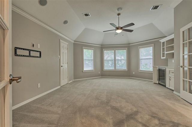 7 Gentry Oak Court, Spring, TX 77381