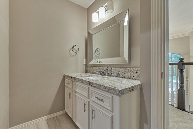 7 Gentry Oak Court, Spring, TX 77381