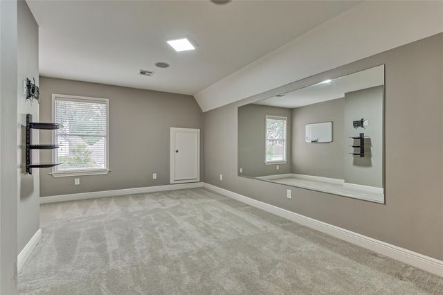 7 Gentry Oak Court, Spring, TX 77381