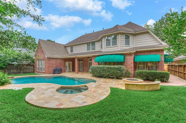7 Gentry Oak Court, Spring, TX 77381