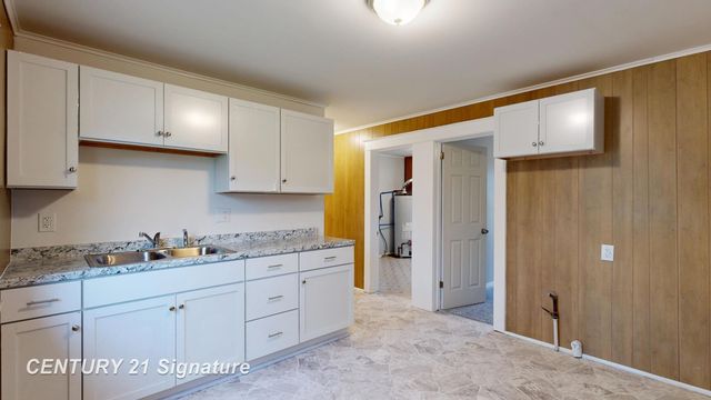 1522 Gilbert Street, Saginaw, MI 48602