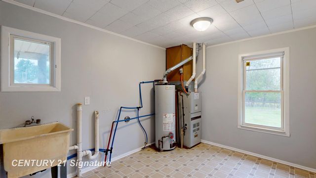 1522 Gilbert Street, Saginaw, MI 48602