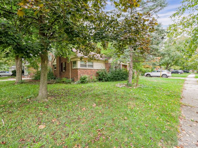 794 Patterson Court, Inkster, MI 48141