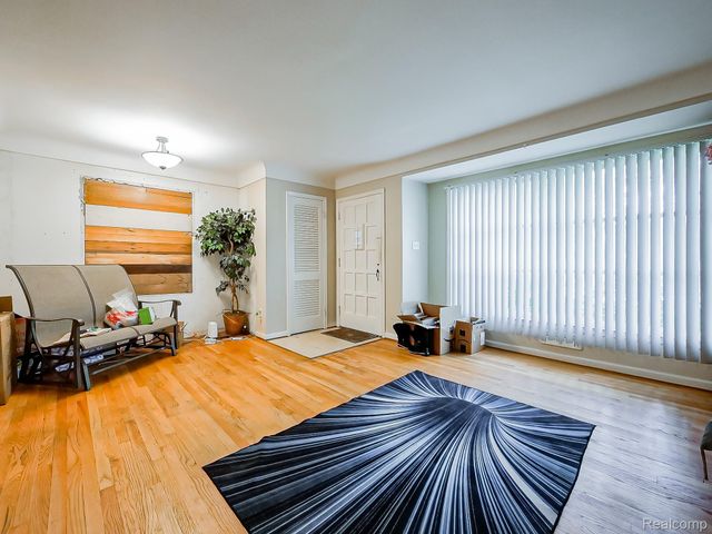 794 Patterson Court, Inkster, MI 48141