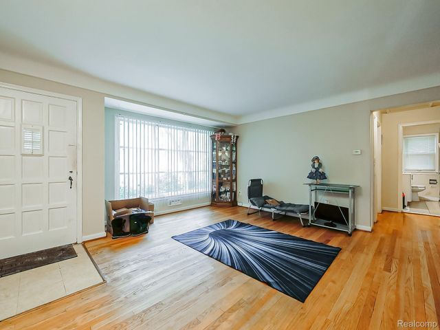 794 Patterson Court, Inkster, MI 48141