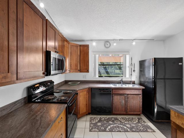 16319 E Cheltenham Drive E, Loxahatchee, FL 33470