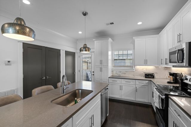 6511 Robertson Ave Apt 5, Nashville, TN 37209