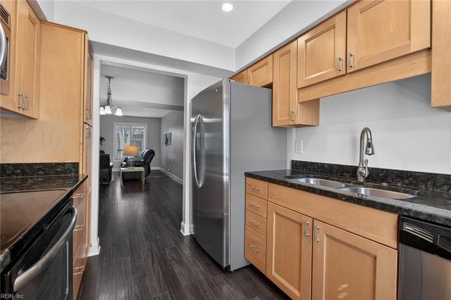 337 25th ST, Virginia Beach, VA 23451