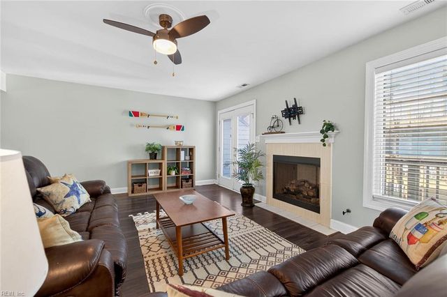 337 25th ST, Virginia Beach, VA 23451