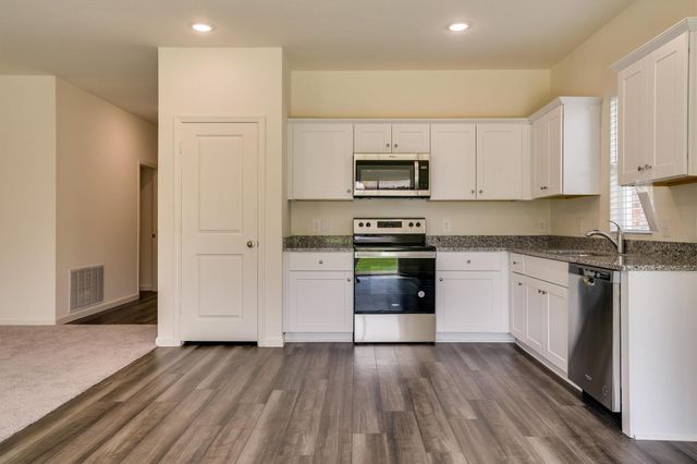 778 Camden Drive, Lavon, TX 75166