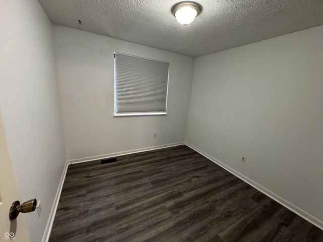 5739 Ensenada Avenue, Indianapolis, IN 46237