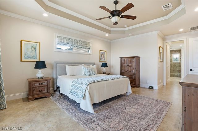 18024 Bluewater DR, Naples, FL 34114