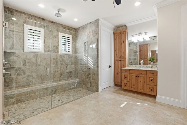 18024 Bluewater DR, Naples, FL 34114