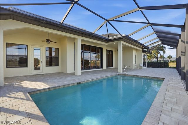 18024 Bluewater DR, Naples, FL 34114