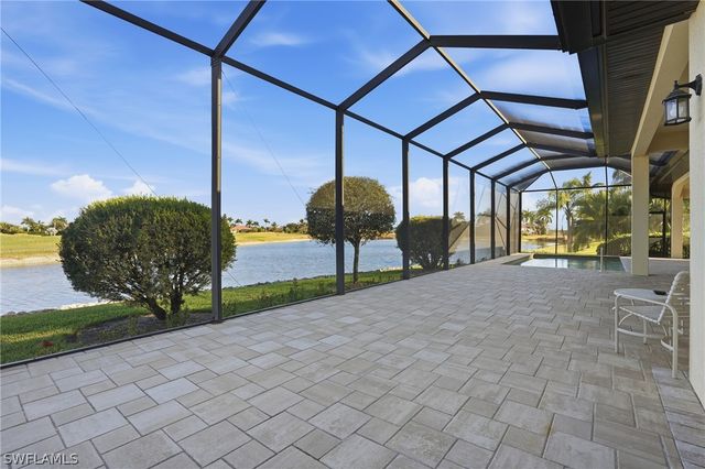 18024 Bluewater DR, Naples, FL 34114