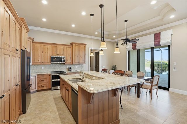 18024 Bluewater DR, Naples, FL 34114