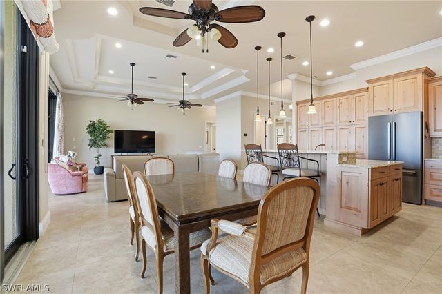 18024 Bluewater DR, Naples, FL 34114