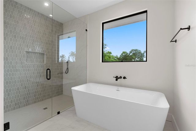 2505 AMHERST AVENUE, Orlando, FL 32804