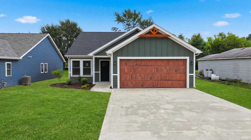 3704 Grayston Avenue, Fort Wayne, IN 46806