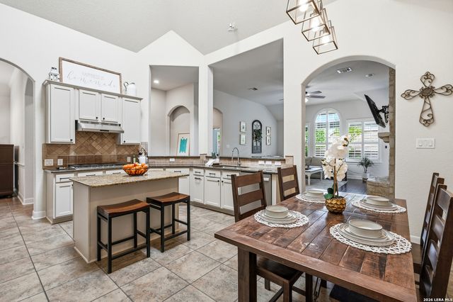 2619 CIELO TRCE, San Antonio, TX 78261