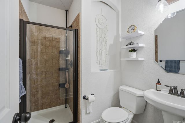 2619 CIELO TRCE, San Antonio, TX 78261