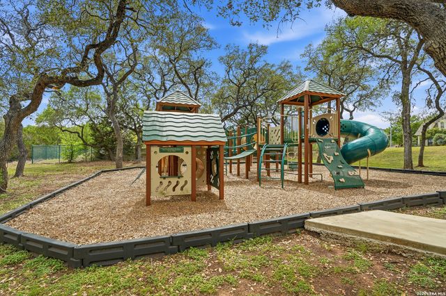 2619 CIELO TRCE, San Antonio, TX 78261