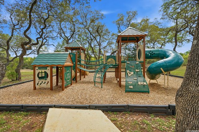 2619 CIELO TRCE, San Antonio, TX 78261