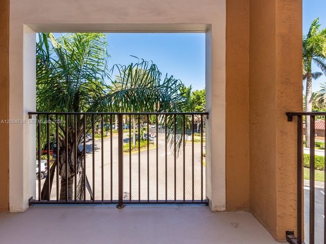 2103 N RENAISSANCE BLVD 308, Miramar, FL 33025