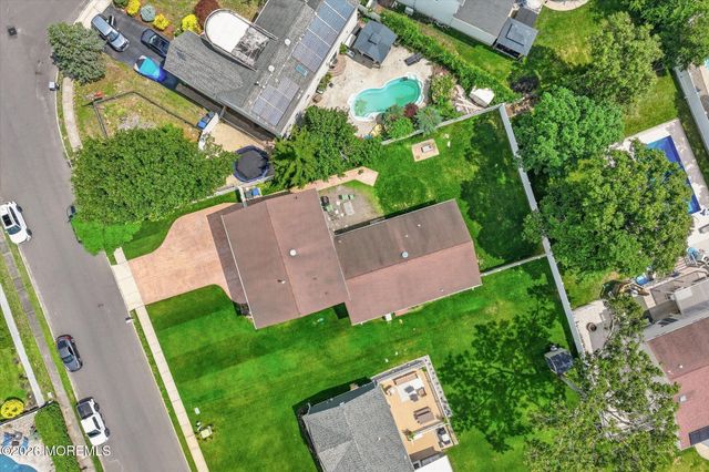89 Venus Lane, Toms River, NJ 08753