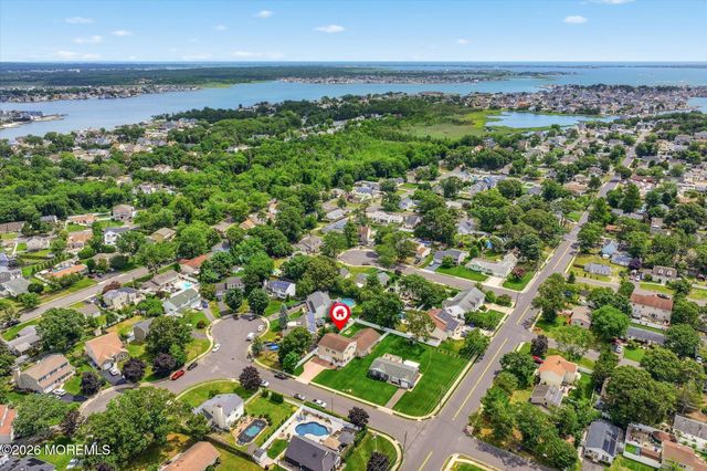 89 Venus Lane, Toms River, NJ 08753