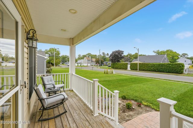89 Venus Lane, Toms River, NJ 08753
