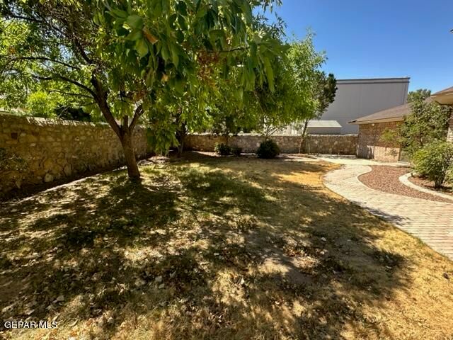 858 VIA REDONDA Court, El Paso, TX 79912