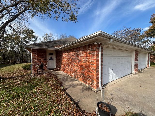 112 Honey Bee Drive 114, Joshua, TX 76058
