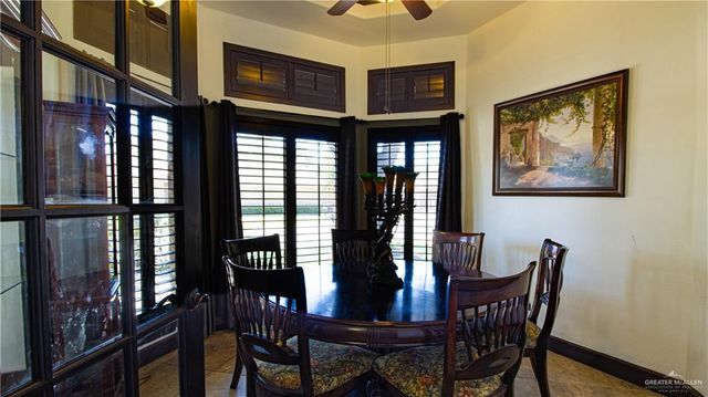 100 W Marigold Avenue, Mcallen, TX 78501